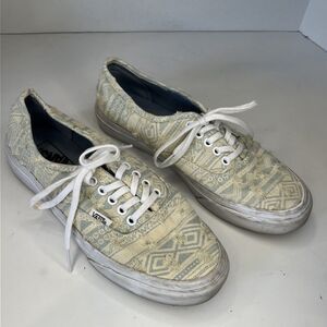 Vans Womens Frayed Look Tennis Shoes mens 6.5 womans 8